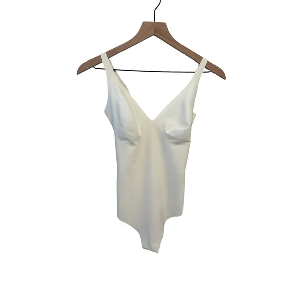 Skims Body Plunge Bodysuit Ivory Large New with tags Authentic - Image 3