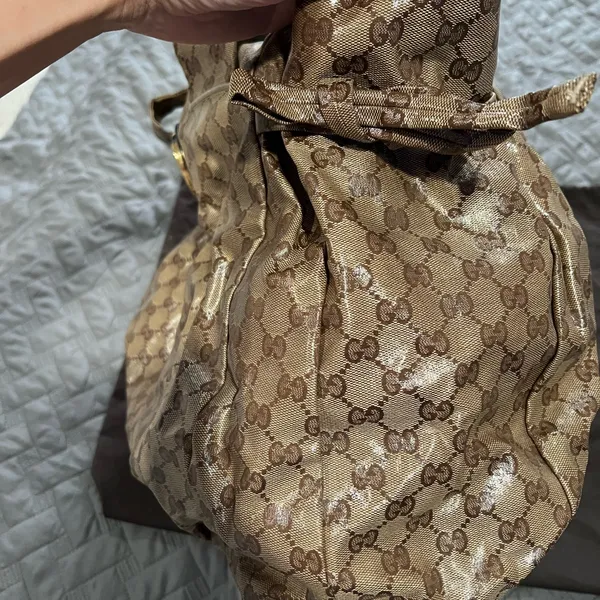 Gucci Hysteria Beige and BrownCrystal Large GG Water-resistant Shoulder Bag - Image 6