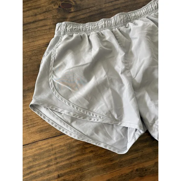 Nike Dri-Fit Lined Athletic Shorts Womens SMALL Stretchy Drawstring Grey - Image 3