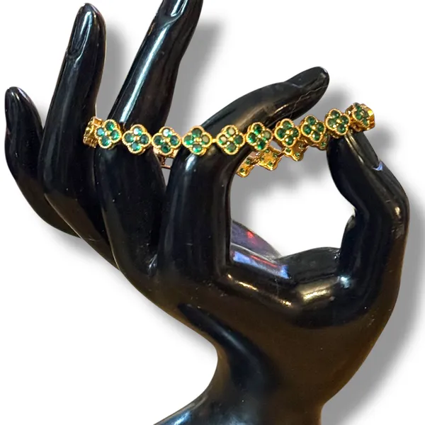 Gold tone emerald clovers tennis bracelet - Image 2
