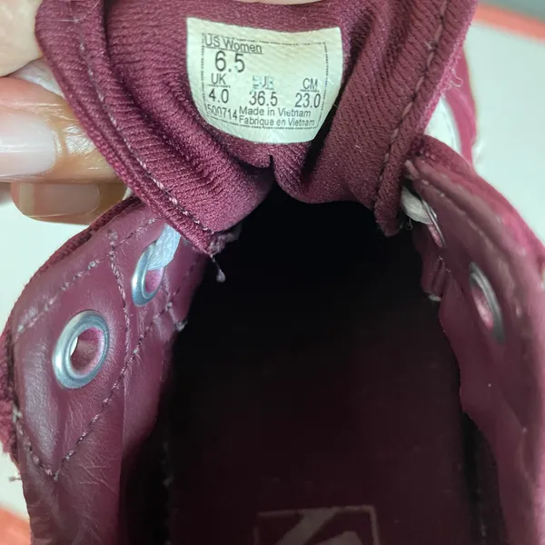 Vans Old Skool burgundy low top sneakers - Image 9
