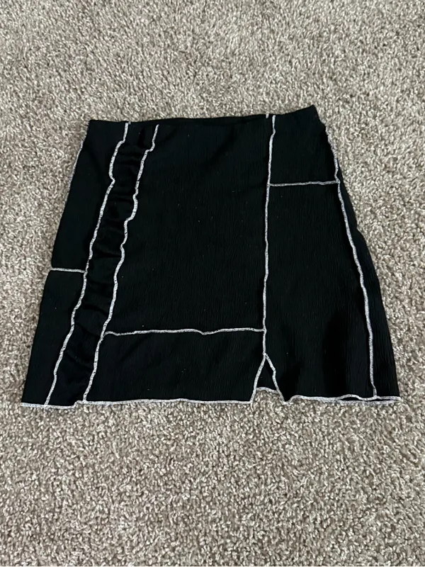 UO Willow Patchwork Mini Skirt Sz XS Black Contrast Stitch Mini Skirt High Rise - Image 5