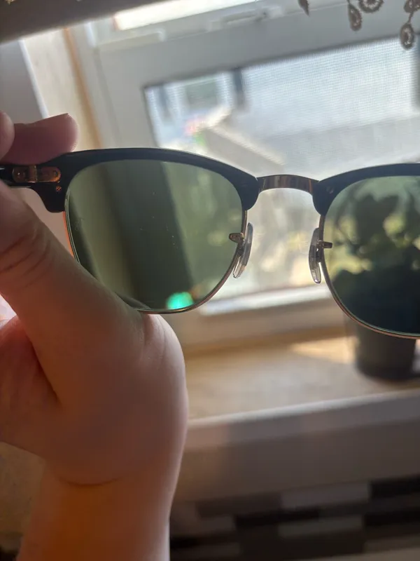 Ray-Ban Clubmaster Black and Gold Classic Sunglasses - Image 6