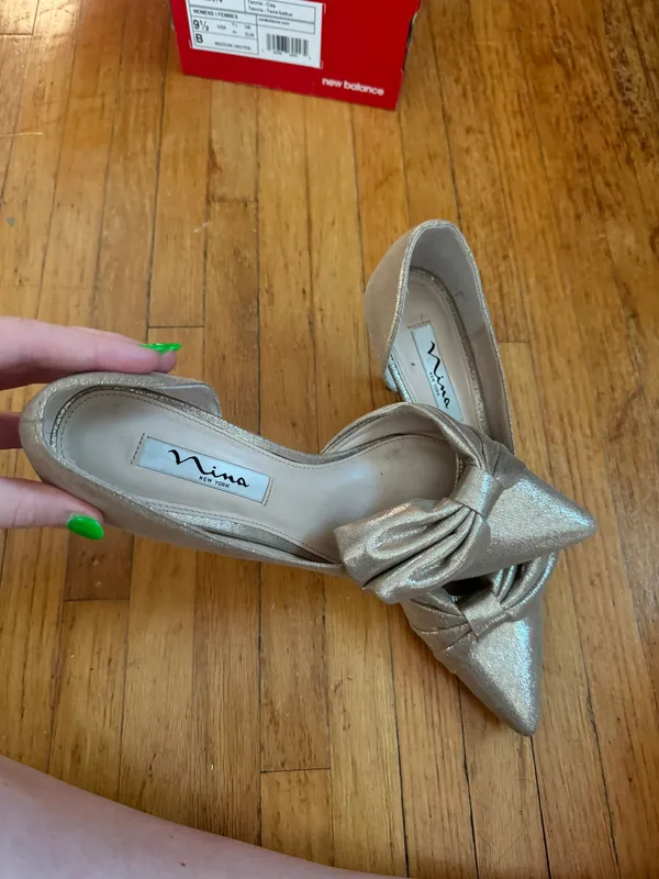 Shoes Sparkly Gold High Heels - Image 3