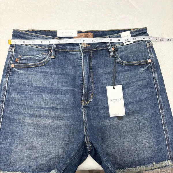 Judy Blue High Waist Women's Frayed Hem Jean Shorts - Dark Blue Size‎ XL - Image 3