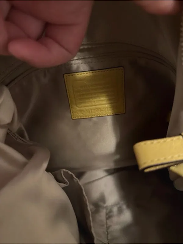 Coach Isabelle Madison Butter Yellow Shoulder Bag - Image 7