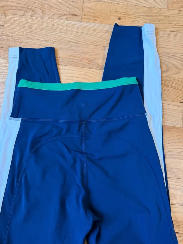 Lululemon Leggings 25" High-Rise - Image 2