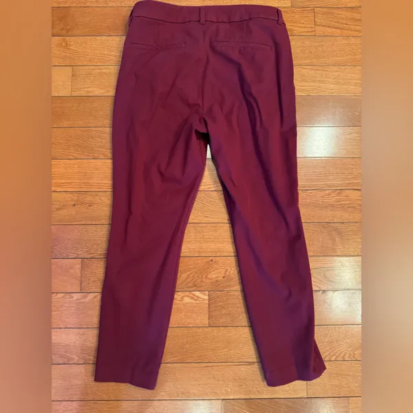 Old Navy Burgundy Dress Pants Women’s Size 12 Straight Leg Career Work Slacks - Image 5
