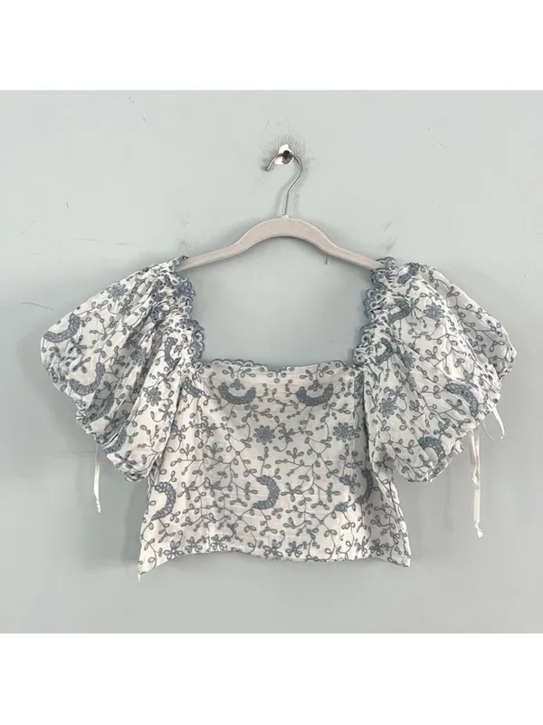 LoveShackFancy Melina Broderie‎ Anglaise Blue Eyelet White Puff Sleeve Crop Top - Image 4
