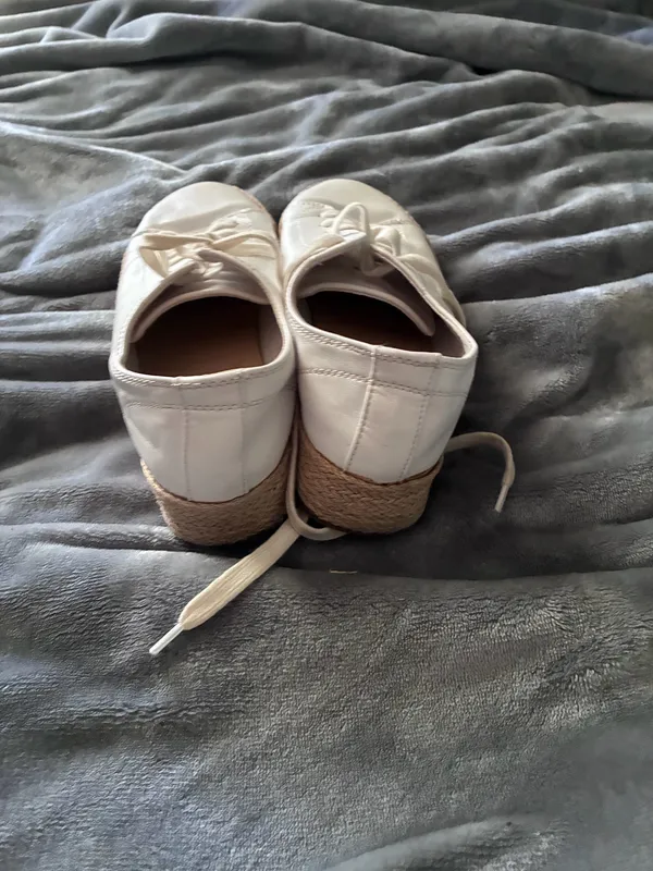Madden NYC "Catie" White Lace-Up Platform Sneakers - Image 4