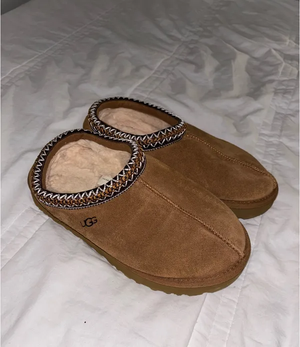 UGG Tasman Slippers Women’s - Image 2