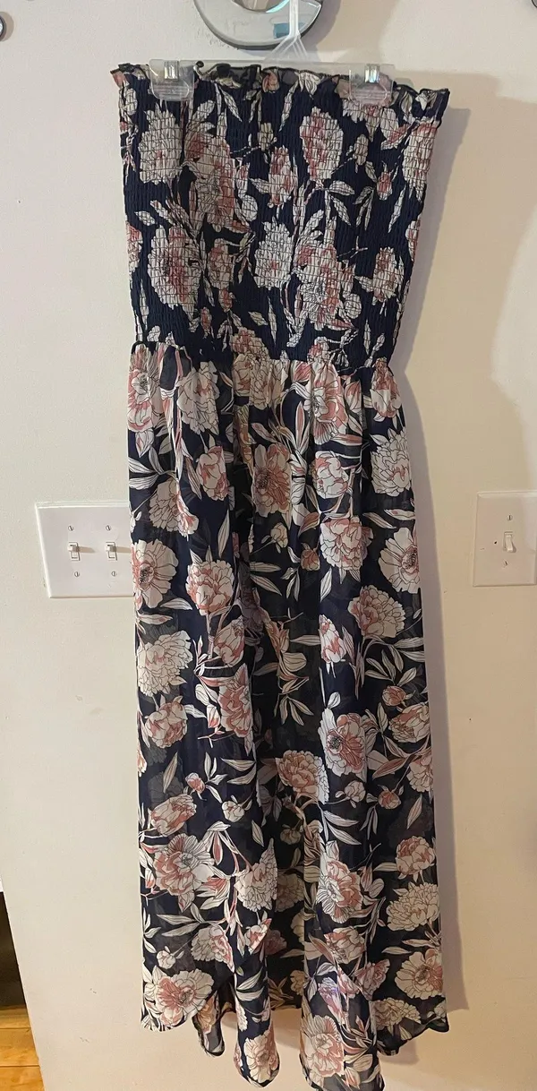 VENUS Navy Floral Maxi with Pink and Cream Accents Strappless Size M - Image 2