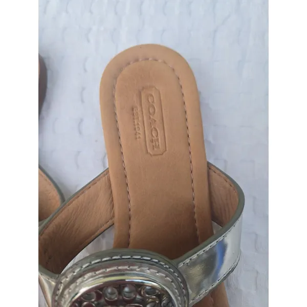 Coach Women’s Size 6B Silver Metallic Thong Sandals Logo Medallion Flip Flops - Image 2