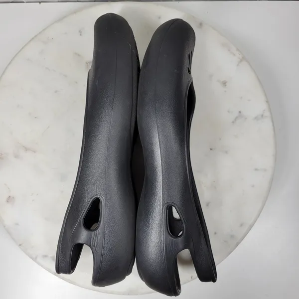 Crocs Taylor Slingback Ballet‎ Flats Womens 11 Black Pull On Waterproof Outdoor - Image 6