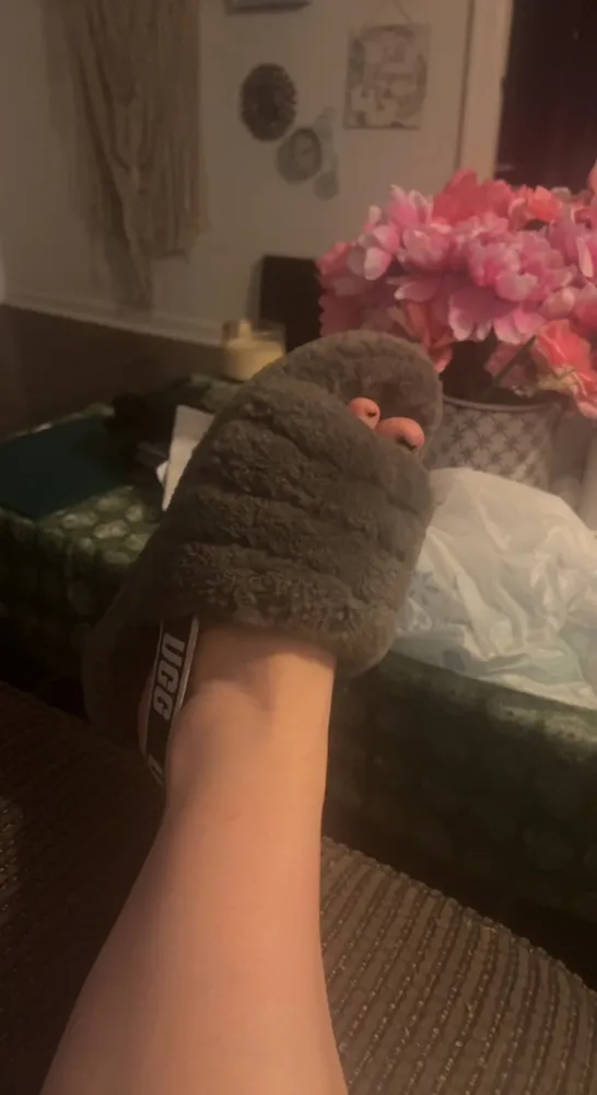 UGG Gray Slippers - Image 4