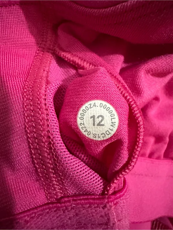 Lululemon Invigorate Training Tank Top – Size 12 (Built‑In Bra) - Image 7