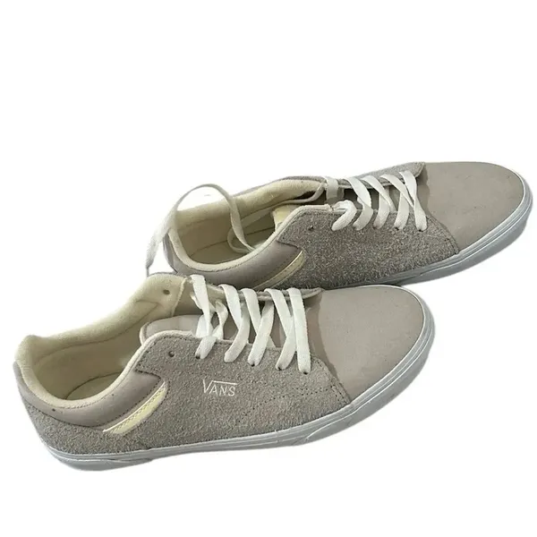 Vans Seldan Hairy Sneakers - Light Grey, Size 10, NWOT - Image 2