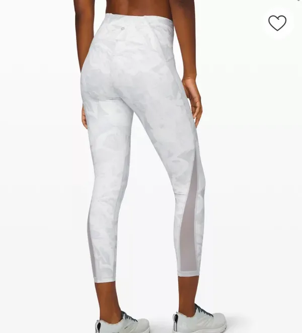 Lululemon Train Times HR Tight 25" Sz 10 - Image 2