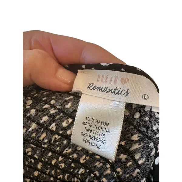 URBAN Romantics Black and White Smocked Peplum Long Sleeve Blouse - Image 4