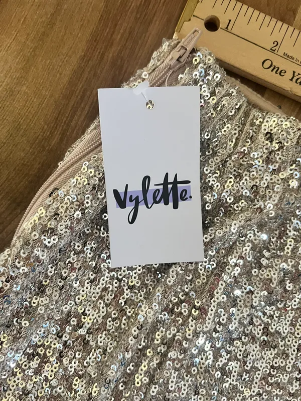 Sequin Mini Skirt Gold Size S - NWT - Image 6