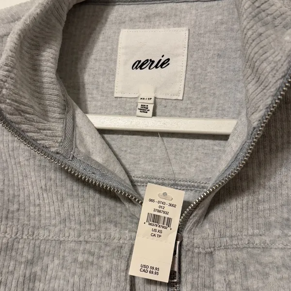 NWT Aerie Groove-On Velour Cropped Full Zip Ribbed Sweatshirt Jacket XS Grey - Image 5