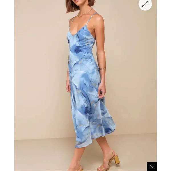 Lulu’s Bright Charm Blue Abstract Print Chiffon Slip Midi size medium - Image 2