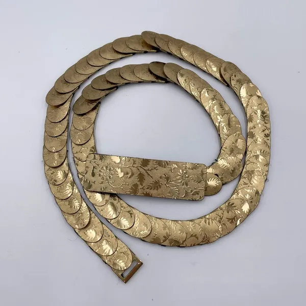 Vintage 80s Gold Coin Flower Leaf Embossed Disc Stretch Belt One Size Botanical - Image 2
