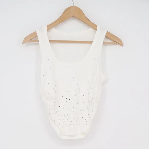 SHEIN White Rhinestone Ribbed Cropped Tank Top Scoop Neck Ruched Sides sz M - Image 2