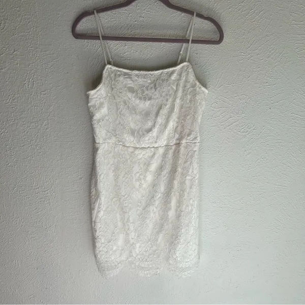 Lulu’s Romantic Fate White Lace Bodycon Mini Dress Sz Large - Image 3