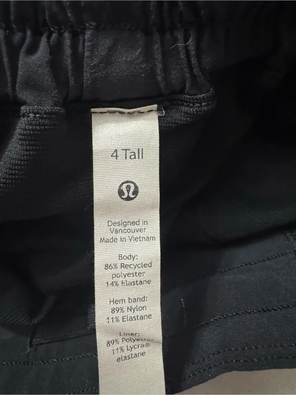 Lululemon Black Camo Hotty Hot Shorts - Image 6