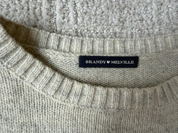 Brandy Melville Sweater - Image 2