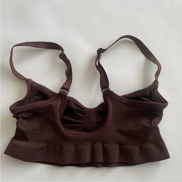 Skims sculpting bralette COLOR COCOA‎ SIZE:XS. NWOB - Image 3
