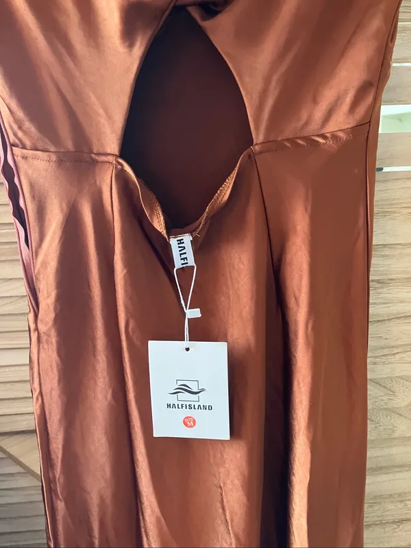 Women's Rust Satin V-Neck Evening Dress Medium NWT - Image 13
