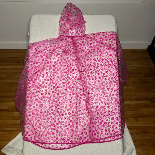 Betsey Johnson Very Rare Luv Betsey Hooded Rain Poncho - Image 4
