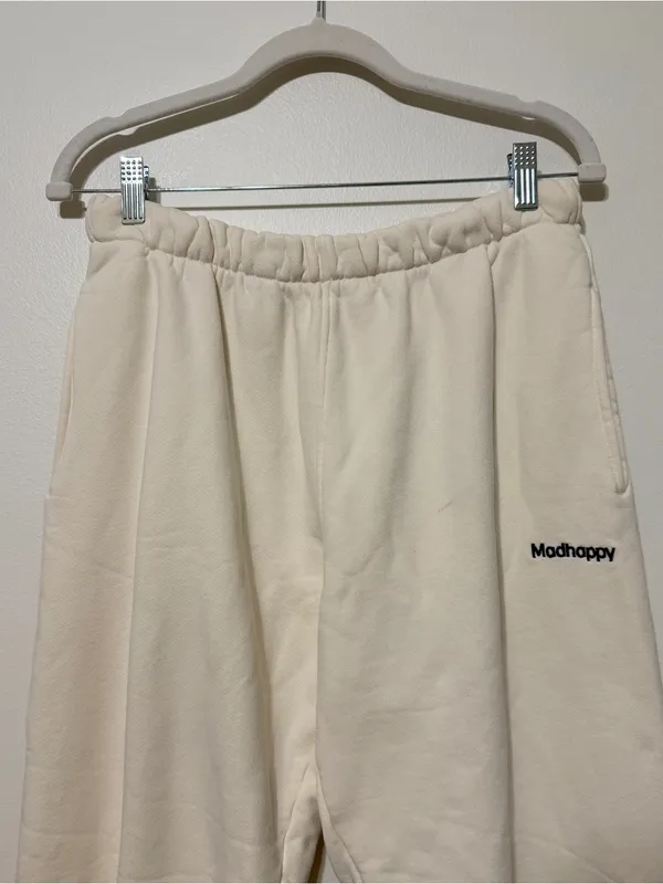 MadHappy Classic Fleece Jogger Sweatpants Size Large Cream Navy Neutral - Image 4