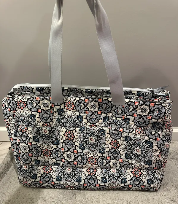 Vera Bradley Tote And ID Wallet Set - Image 3