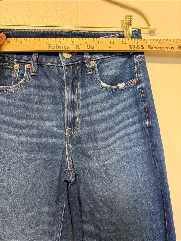 American Eagle Super High Rise Baggy Wide Leg Ankle jeans size 00 - Image 3