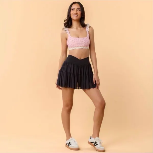 NWT! Blogilates Viral Taylor Swift Popflex Ballerina Skirt Skort Black (Small) - Image 5