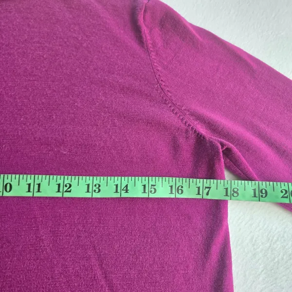 Uniqlo Womens 100% Wool Turtleneck Sweater‎ Magenta Pink Long Sleeve Medium - Image 6