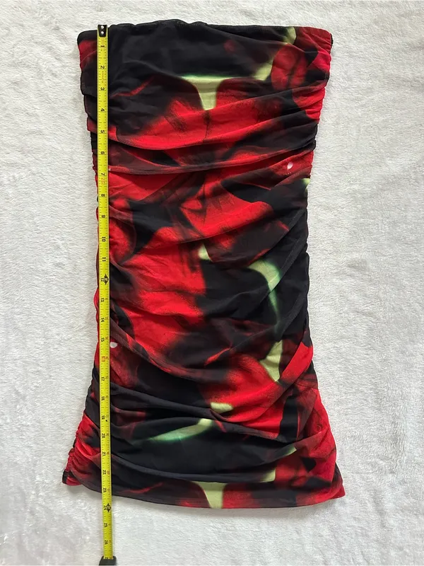 White Fox Ibiza Nights Strapless Mini Dress Red Hibiscus Size XS Bodycon Ruched - Image 3