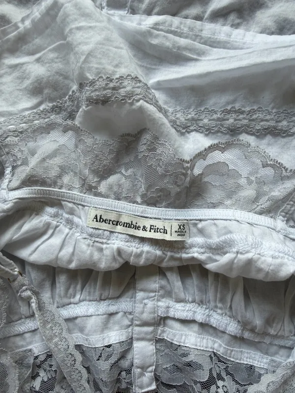 Abercrombie Lace Tank - Image 3