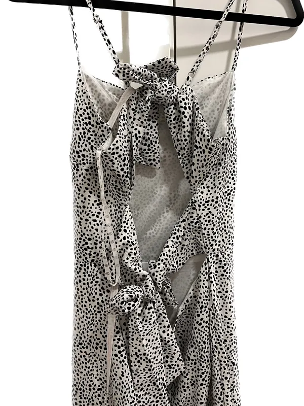 NEW MISSGUIDED Dalmatian open back dress - Image 4