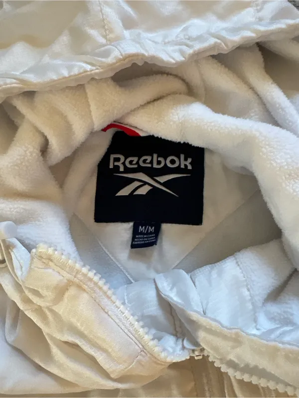 Reebok Light Blue & White Hooded Puffer Jacket - Image 2