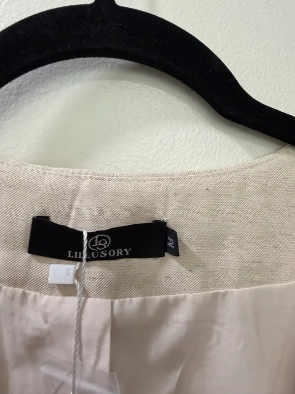 NWT Neutral Sleeveless V - Image 3