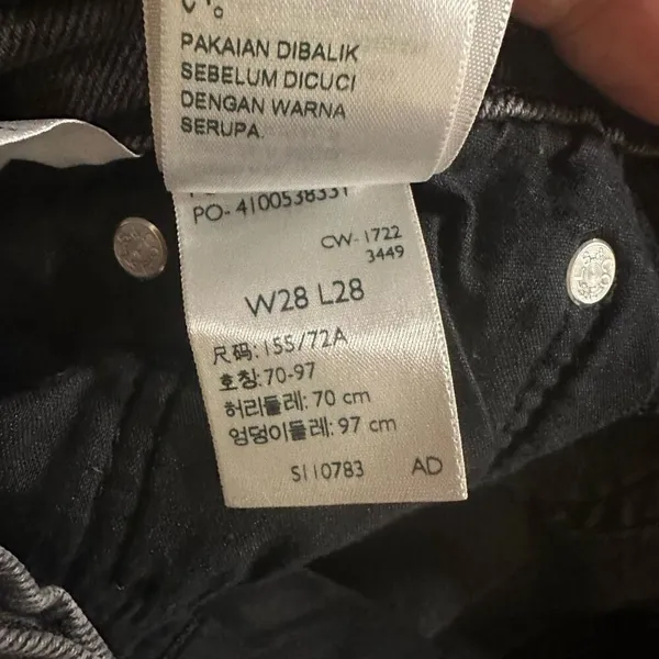 Levi wedgie button fly jeans 28 black - Image 8
