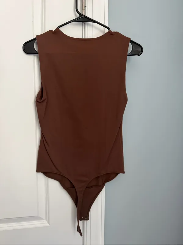 Abercrombie & Fitch Brown Bodysuit - Image 5