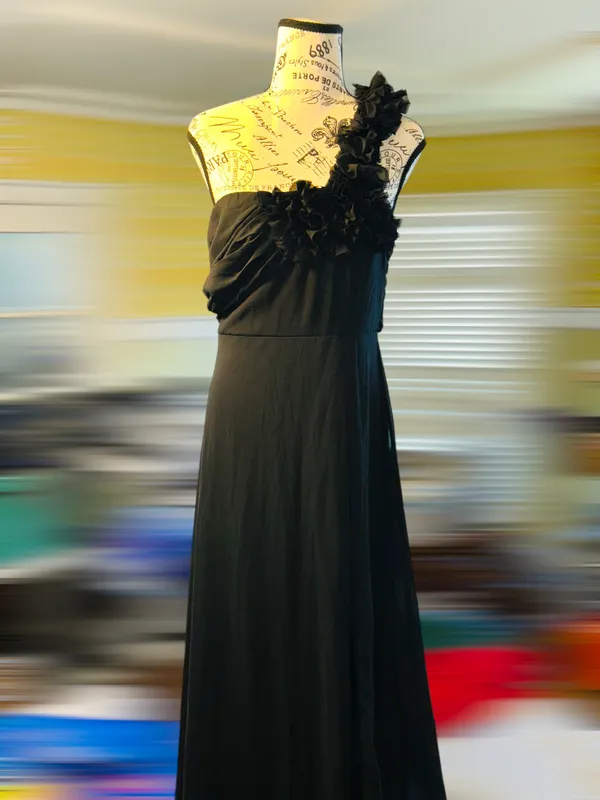 Lulu’s Women’s Size Large Elegant Invite Black Ruffled One-Shoulder Maxi Dress - Image 4