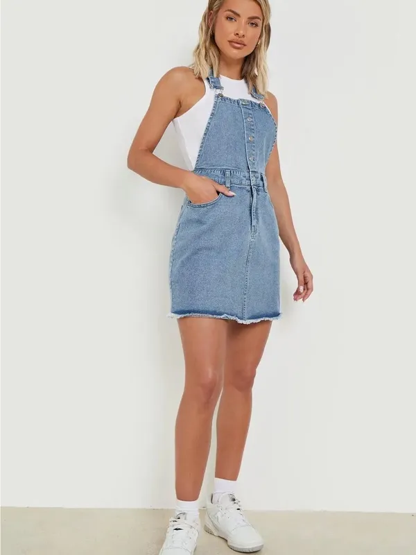 boohoo Washed Blue Denim Overall Pinafore Dress - Image 2