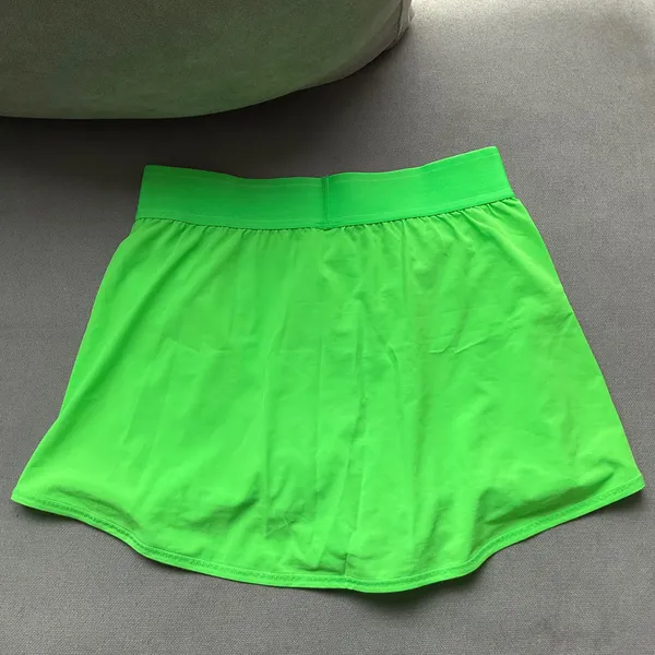 Alo Yoga Match Point Tennis Skirt Green Glow S - Image 7