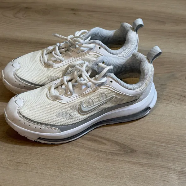 Nike Air Max AP Sneakers Womens 8 White Silver CU4870-102 Running Shoes Gym - Image 3